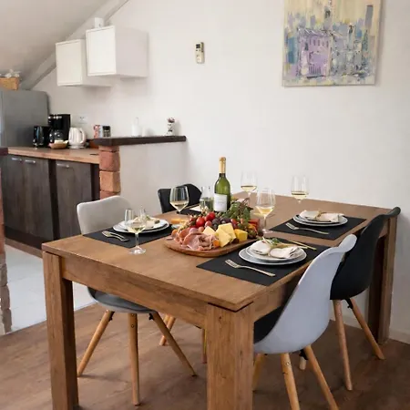 Klesinger 2 아파트