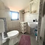 Apartman Klesinger 2 *