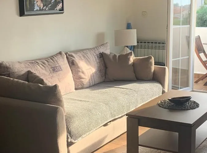 Klesinger 2 アパート ポレッチ